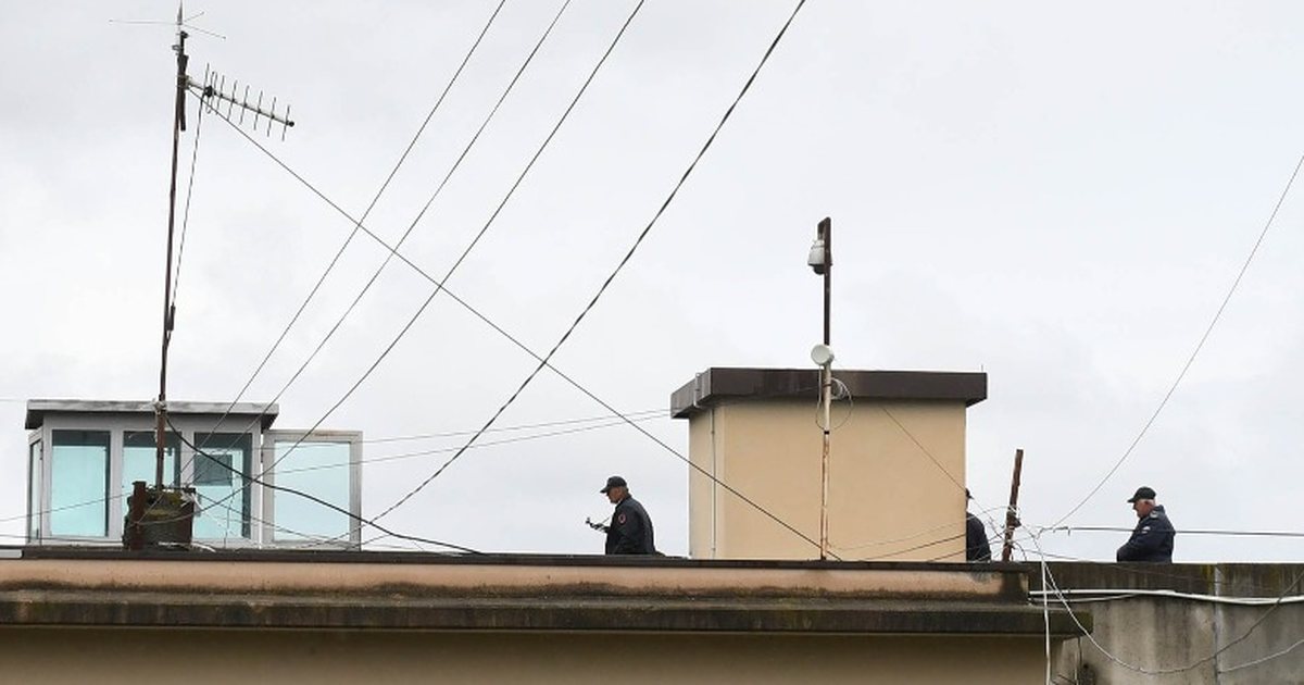 Nga Drejtori Tek Polic T Ja Emrat E Zinxhirit Komandues N Burgun E