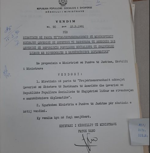 , “Ti afrojmë SHBA për ti mbajtur larg”, Dokumenti hileqar i Ministrisë së Jashtme për vendosjen e marrëdhënieve mes Shqipërisë dhe SHBA