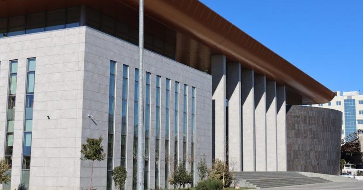 LETRA  Kamerat nuk lejohen në proceset gjyqësore  Televizionet kërkojnë ndërhyrjen e menjëhershme të KLGJ  Po cënohet e drejta e informimit