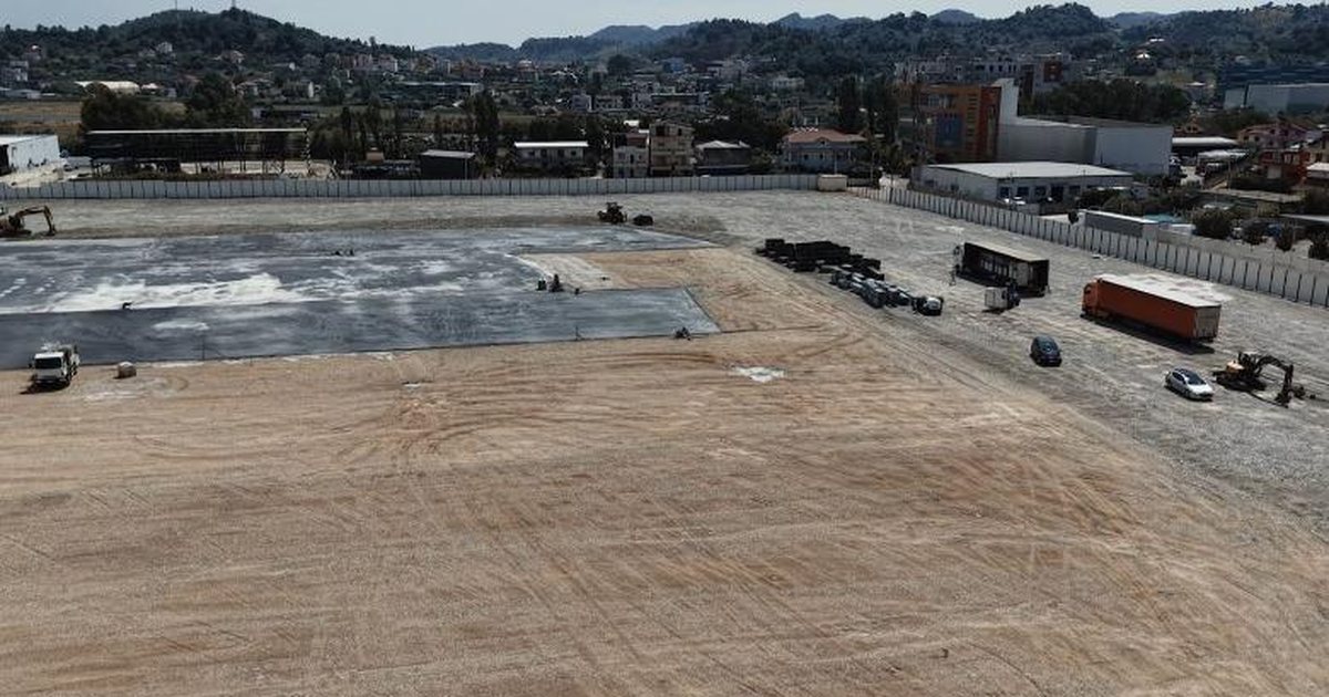 Gonxhja  Nis numërimi mbrapsht për koncertin e Kanye West në Tiranë