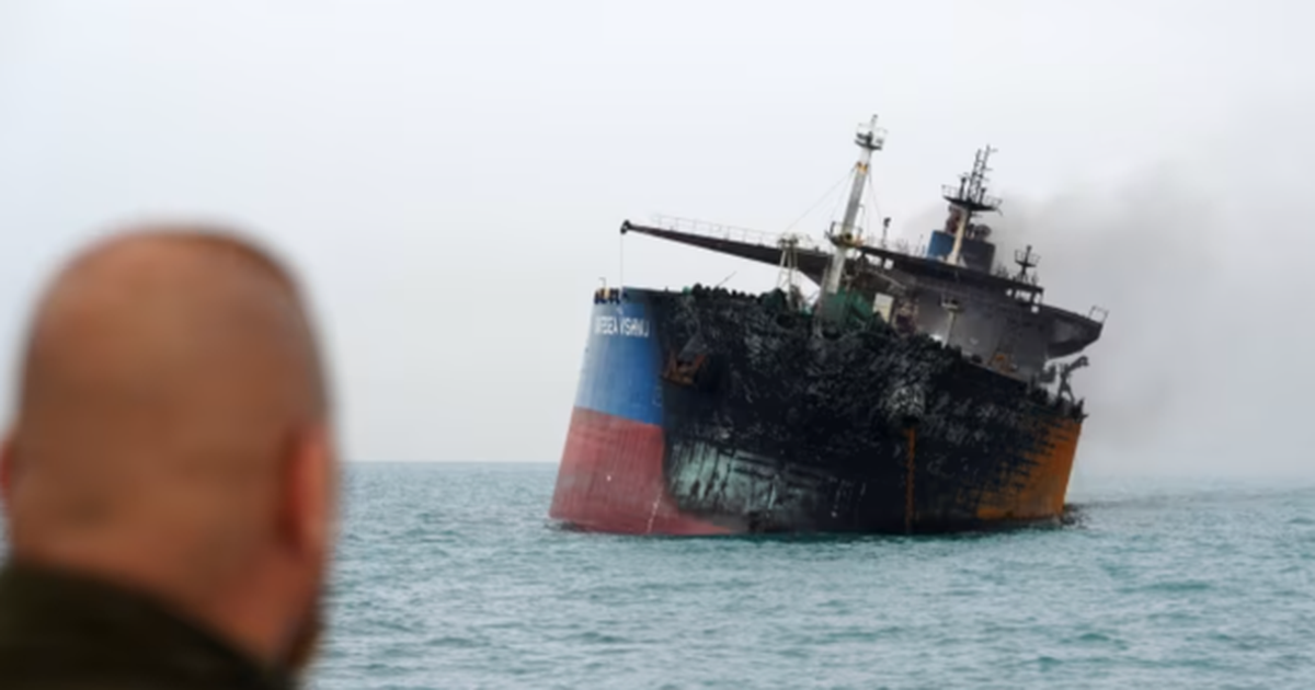 Tre marinarë indianë humbën jetën  India thërret diplomatin e lartë amerikan pas sulmeve pranë Hormuzit