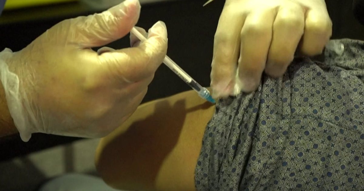 Vaksina ndaj Covid mbron edhe zemrën  studimi  Ul ndjeshëm rrezikun për infarkt dhe goditje në tru