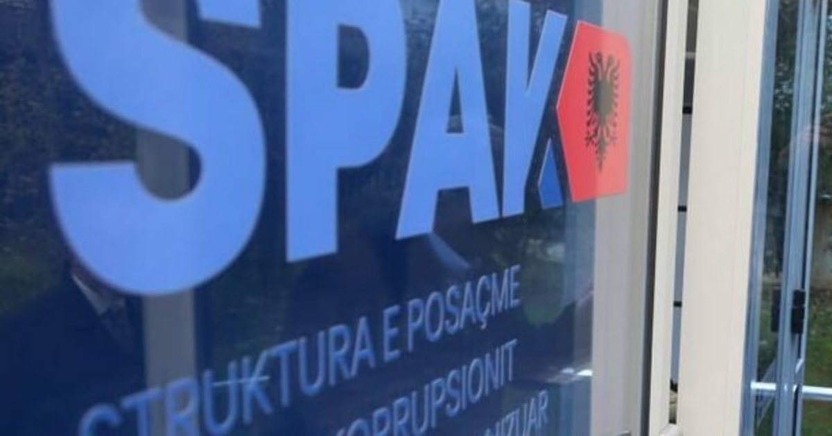 SPAK zbarkon në Devoll   Kontrolle në banesën e ish punonjësit të AMP së  dyshohet për shpërdorim detyre