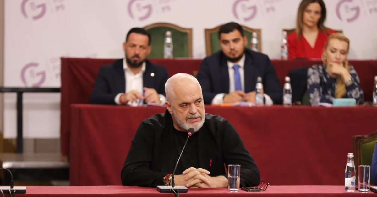  Asnjë ndërtim në Porto Palermo   Rama reagon pas lajmeve në rrjetet sociale  Projekt i sajuar me Chat GPT  ai gji është shpallur monument natyre