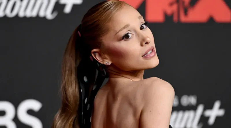 &ldquo;Mos e p&euml;rdorni muzik&euml;n time&rdquo;, Ariana Grande