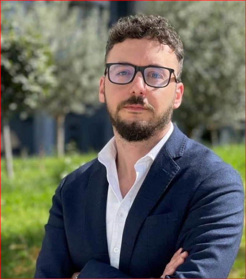 Non Grata, &ccedil;far&euml; nuk po na thot&euml; Berisha?
