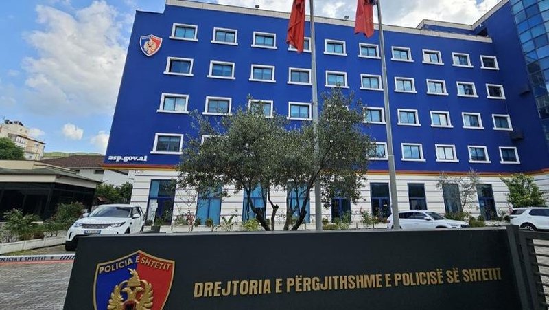 L&euml;vizje n&euml; Policin&euml; e Shtetit, 65 em&euml;rime shefash dhe