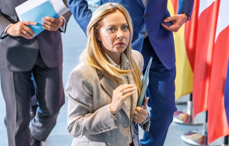 Meloni p&euml;rplaset me Rutte-n pas deklaratave p&euml;r Iranin, Roma flet