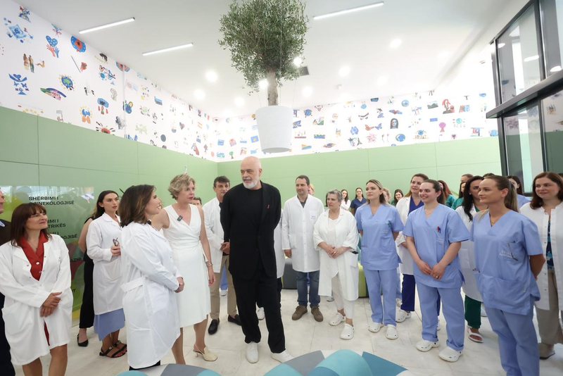 P&euml;rurohet materniteti &ldquo;Mbret&euml;resha Geraldin&euml;&rdquo;, Rama: