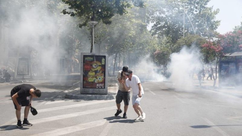 Grupi Koordinues i protest&euml;s let&euml;r Policis&euml; dhe ambasadave: