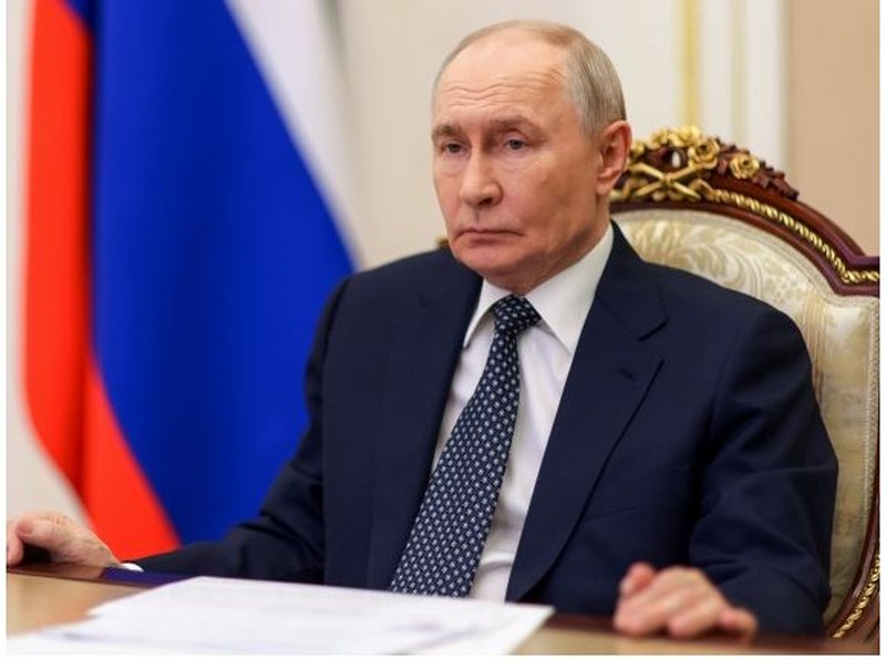 Putin u k&euml;rkon miliarda oligark&euml;ve p&euml;r luft&euml;n n&euml;